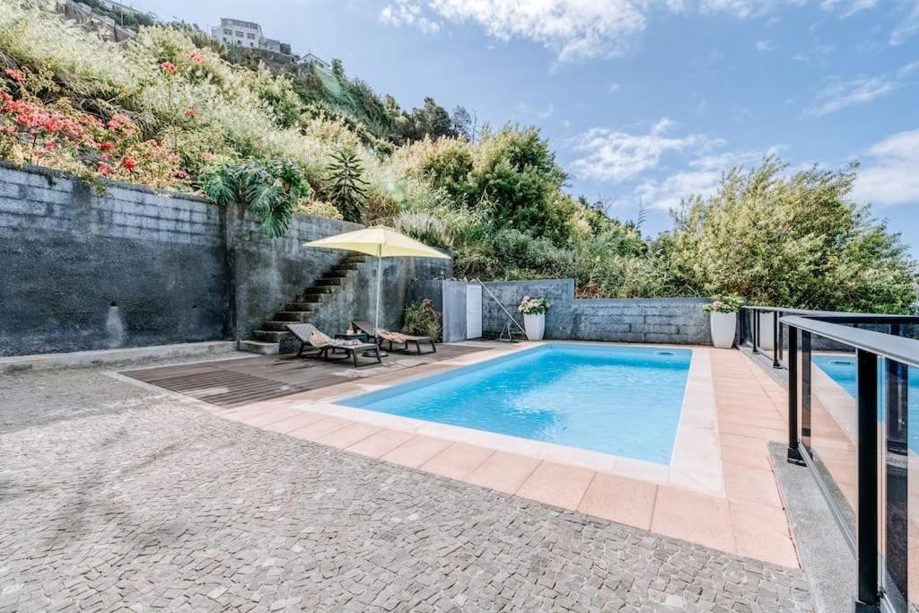 La Maderene With Pool By Madeira Island Tabua (Madeira)