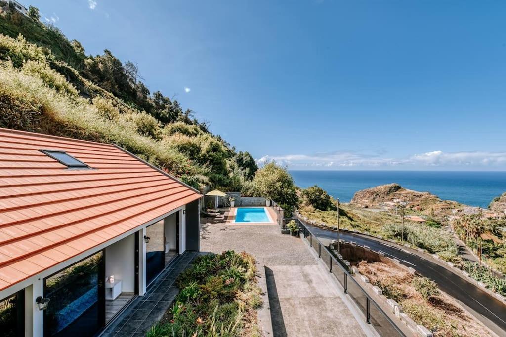 La Maderene With Pool By Madeira Island Holiday home *